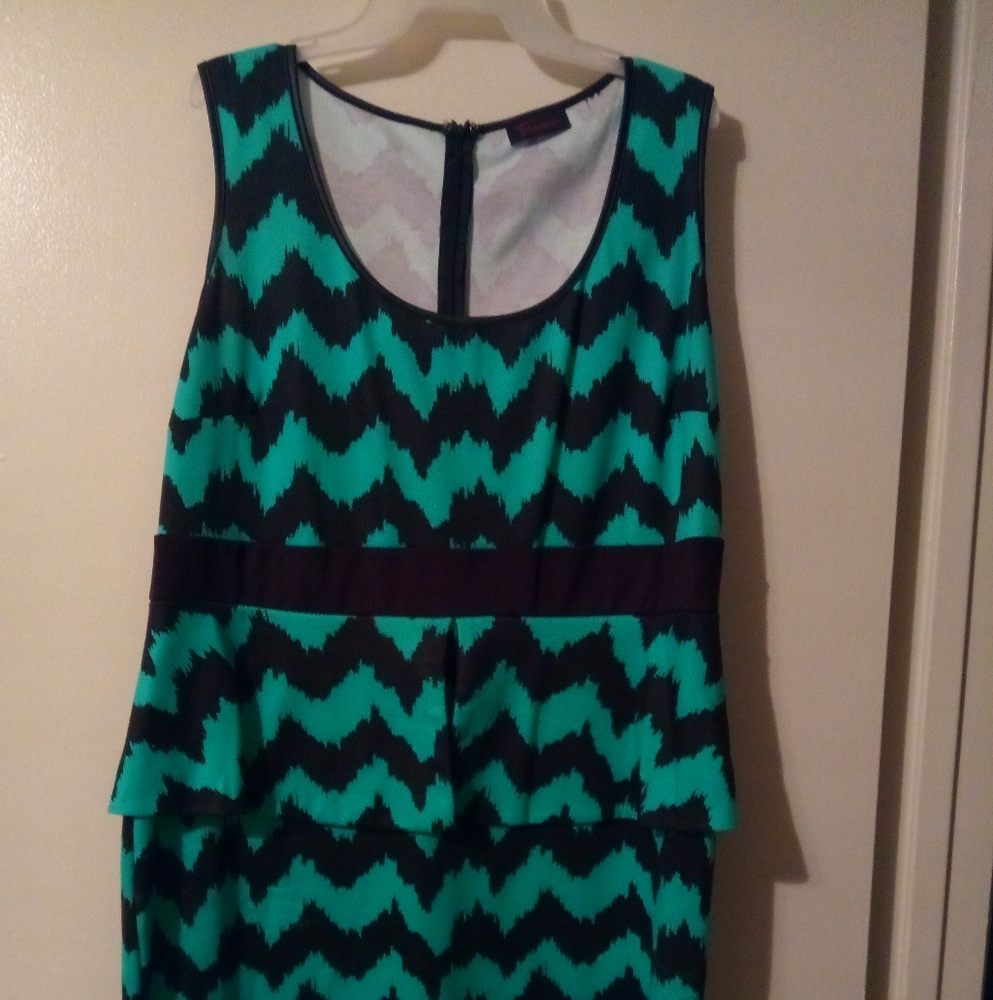 Sleeveless dress